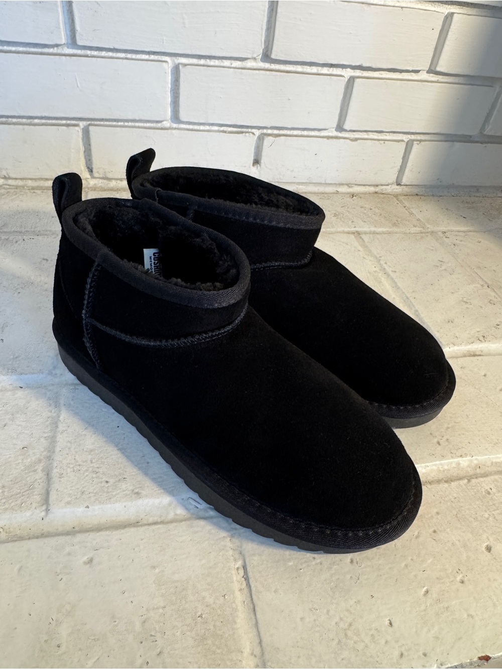 New Cushionaire Black Suede Memory Foam Ankle Boots Size 10